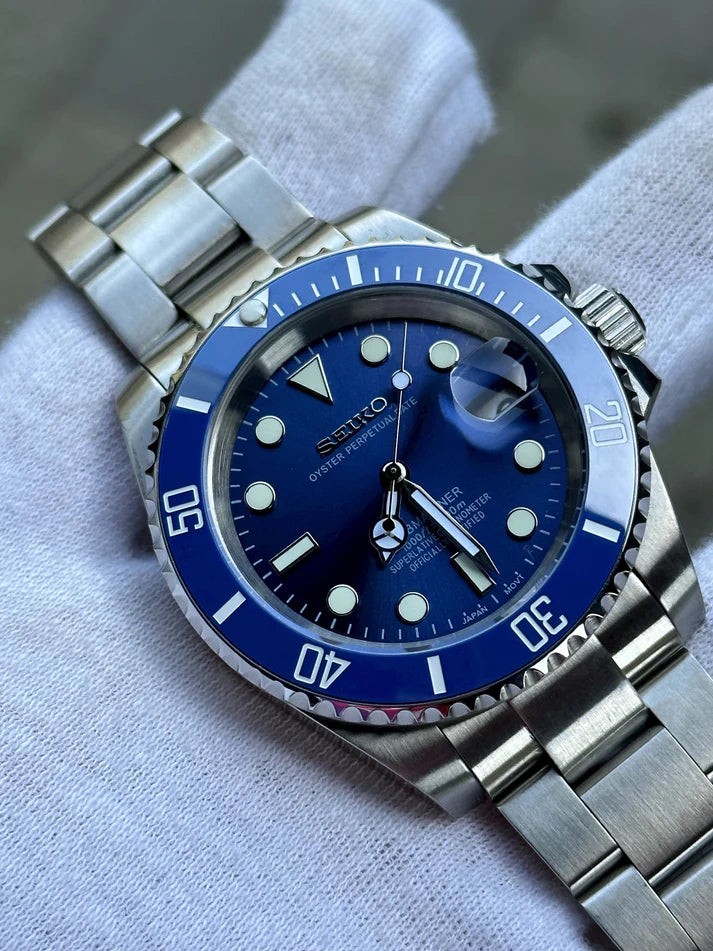 GMT Submariner Blue