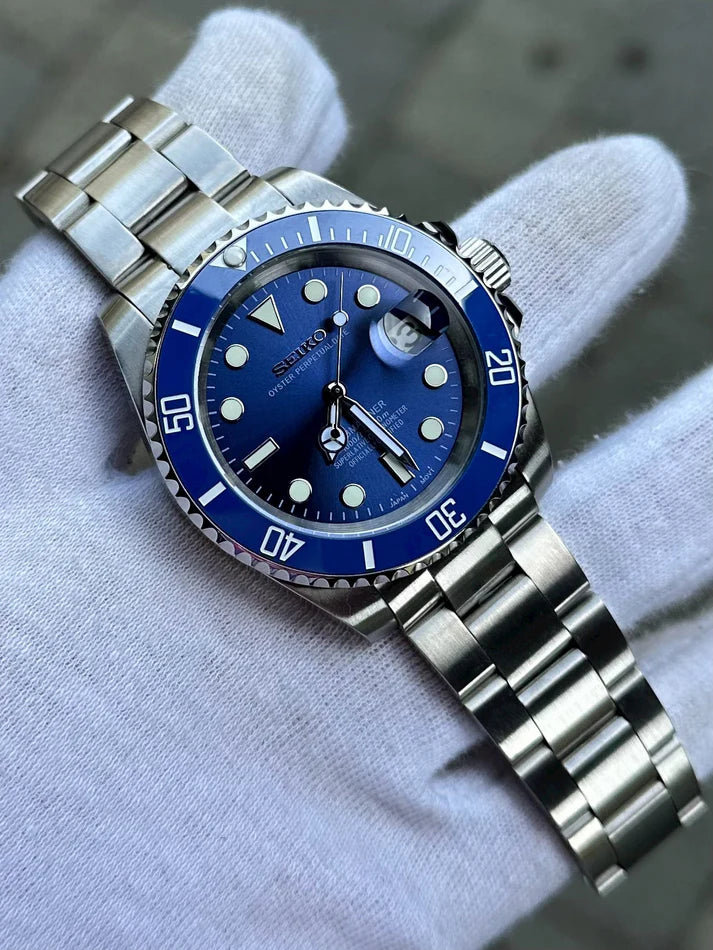 GMT Submariner Blue