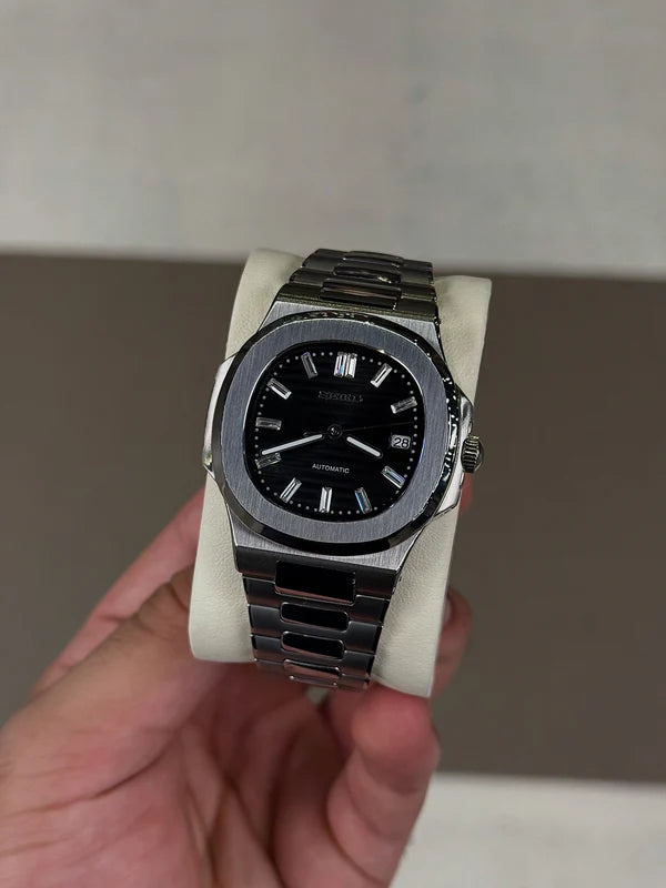 Nautilus Dark Knight