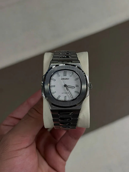 Nautilus White Knight